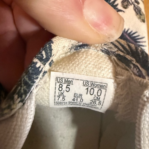 VANS Floral Slip-On Sneakers - Picture 4 of 4